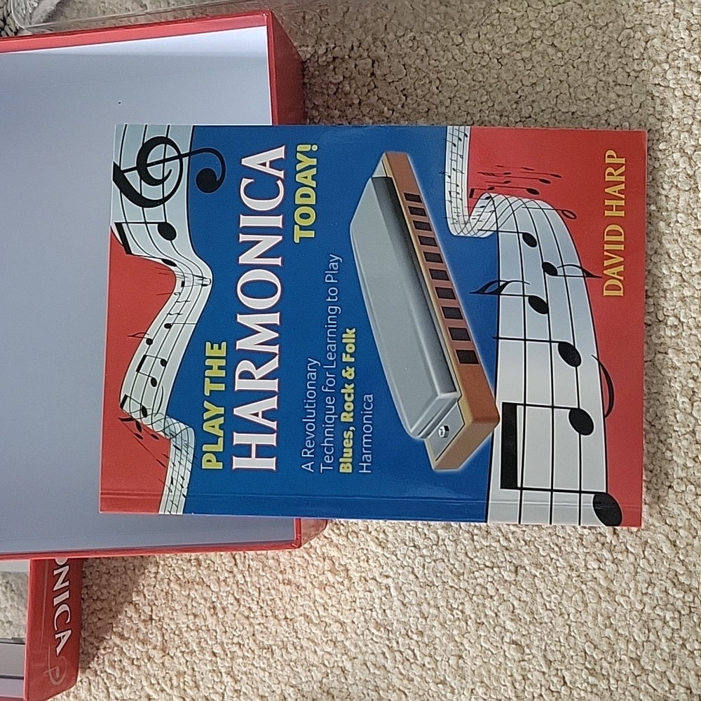 Harmonica & book & kit "how to play the harmonica" NWT